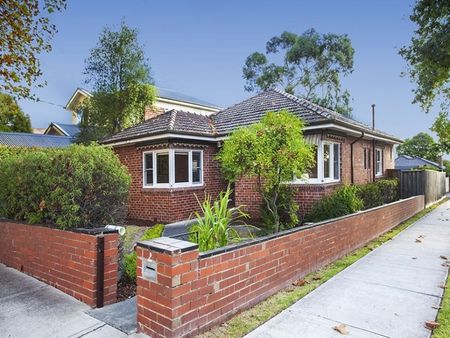 2 Fellows St , MITCHAM - Photo 3