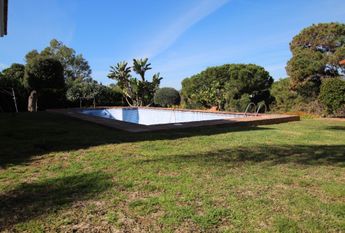 5 bed villa for long term rent, Urb. Ricmar, Marbella