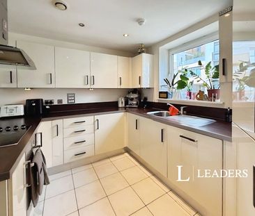 2 bedroom apartment to rent Fleet Street, Brighton, East Sussex, BN1 - Photo 1