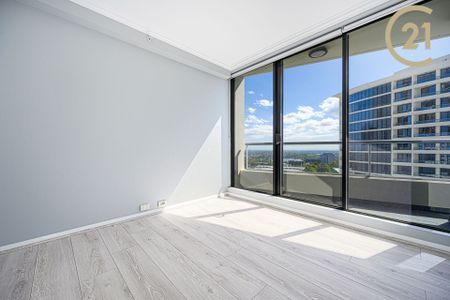 Breathtaking Three-Bedroom Apartment Located in the Central Area of St Leonards with Impeccable View - Photo 3