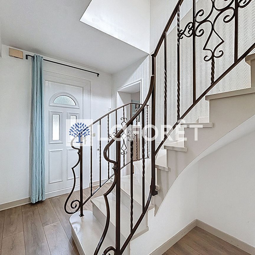 Maison T6 près de CHAMBOURCY à louer - Photo 1