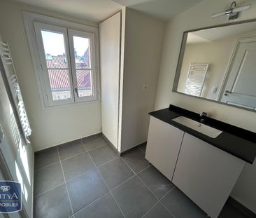 Location Appartement 1 pièce 28m² TOULON 83000 - Photo 6
