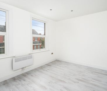 2 Bed Flat, Oulton Road, N15 - Photo 1