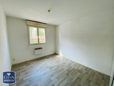 Location Appartement 2 pièces 48m² LOUVROIL 59720 - Photo 2