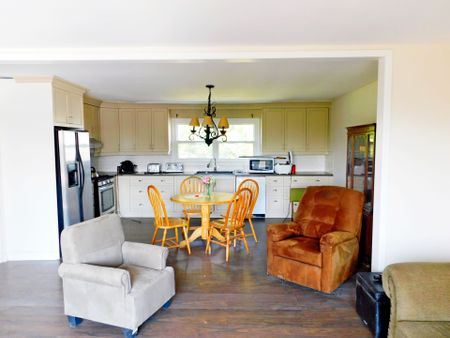 For Lease - 269 Rock Chapel Road, Hamilton, Ontario - Photo 3