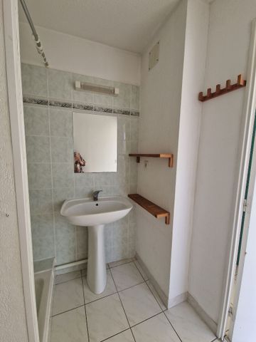Location Appartement 2 pièces 26m² - Photo 3