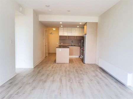 8850 University Crescent Crescent #517, Burnaby, BC V5A0C8 - Photo 3