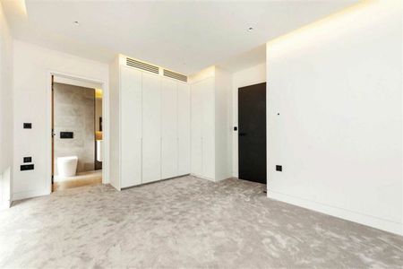 Borough High Street, London Bridge, SE1 - Photo 2