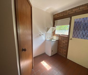 Charming Unit in Sydenham - Photo 6