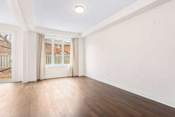 For Lease - 2184 Postmaster Drive Unit# 13, Oakville, Ontario - Photo 1