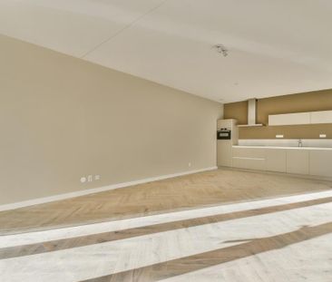 Te huur: Appartement Mies van der Rohestraat in Hoofddorp - Photo 3