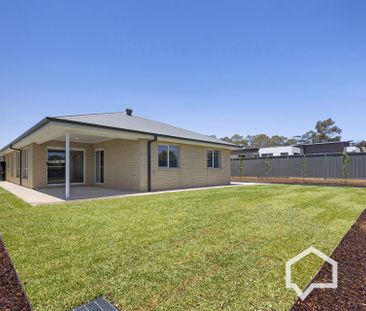 8 Frogmouth Avenue Strathfieldsaye VIC - Photo 5