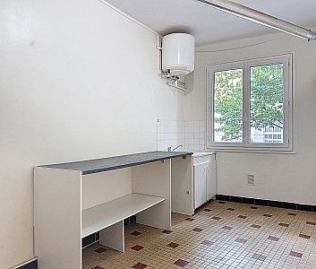 LYON 7 - T 2 - Photo 5