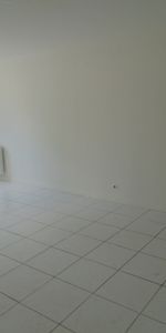 Location Appartement 3 pièces 50m² ST PAUL DE VARAX 01240 - Photo 3