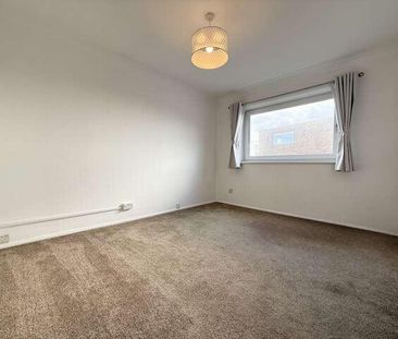 The Parade, Birchington, CT7 - Photo 5