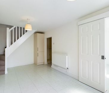 2 bedroom semi-detached house to rent - Photo 4
