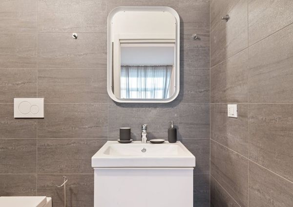 Via Luciano Manara, Milan, Lombardy 20122