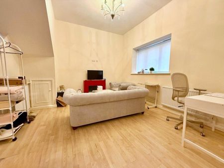 Carlton Mount, 2 Cranborne Road, Bournemouth, Dorset, BH2 - Photo 5