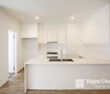 Great Location - Photo 2