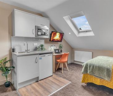 Studio to rent - Photo 6