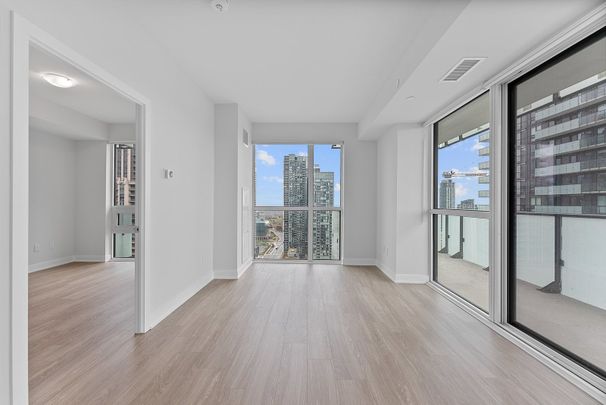 For Lease - 430 Square One Drive Unit# 2706, Mississauga, Ontario - Photo 1