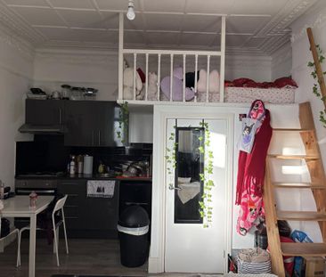 Studio to rent - Photo 2