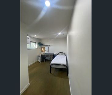 THE STUDENT RESIDENCE - Masonic, a home like no other. - Photo 1