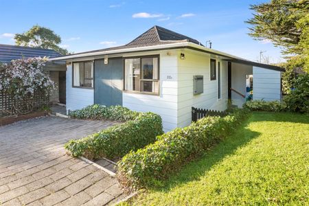 32a Transom Close, Porirua - Photo 4