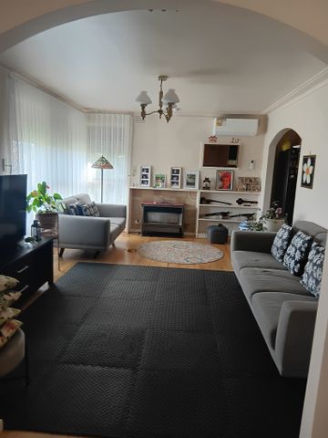 Keysborough - Photo 2