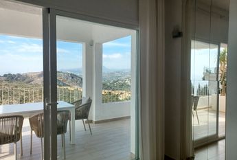 Villa for rent with 4 bedrooms and 3 bathrooms with stunning views