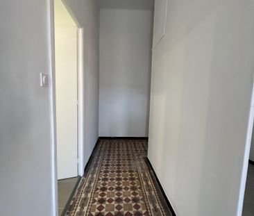 Location Appartement 2 pièces 40m² MONTPELLIER 34000 - Photo 6