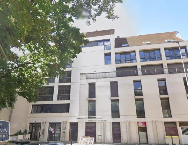 Appartement à louer 4 pièces 100.57m² - Photo 1