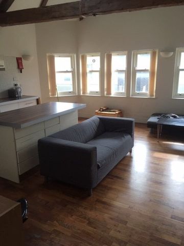 13-17 Chancery Lane, Huddersfield, HD1 - Photo 3