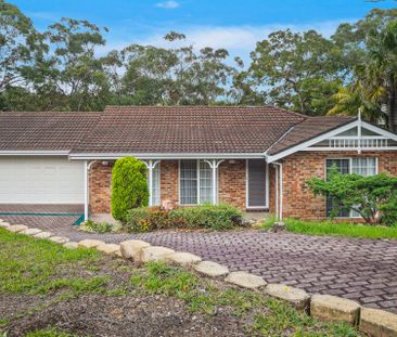 Immaculate Family Living | Desirable Location - Photo 5