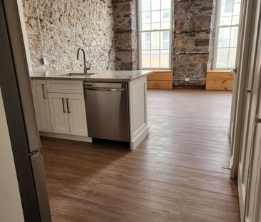 For Lease - 35-39 Main Street Unit# 302, Cambridge, Ontario - Photo 3