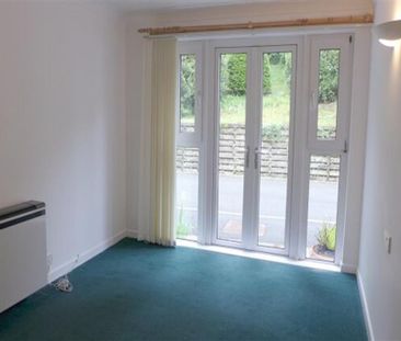 2 bedroom retirement property to rent - Photo 1