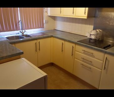 2 Bed Mobile Home, Caravan Site, NG2 - Photo 5