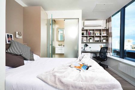 Shared Two Bedroom - Photo 5