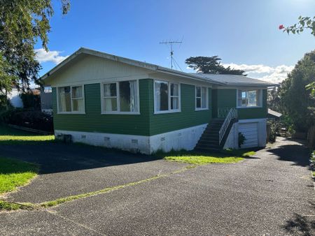 Family Home with Good School Zone - Photo 4