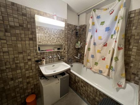 Befristet bis 30.11.2027 / Charmante 3.5 Zimmerwohnung in Brüttisel... - Foto 2