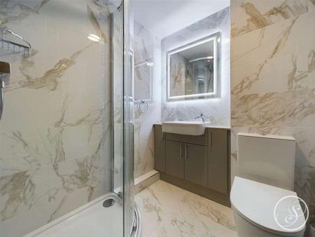 Highthorne Court, Shadwell, LS17 - Photo 3