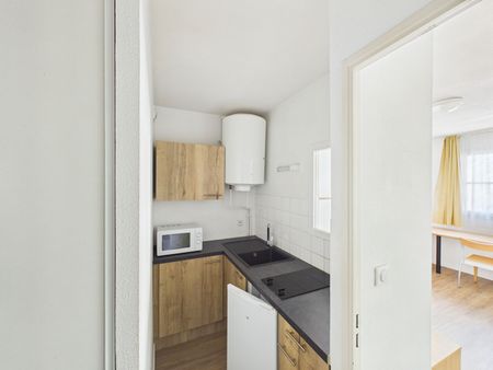 Location Appartement 1 pièce 18m² - Photo 4