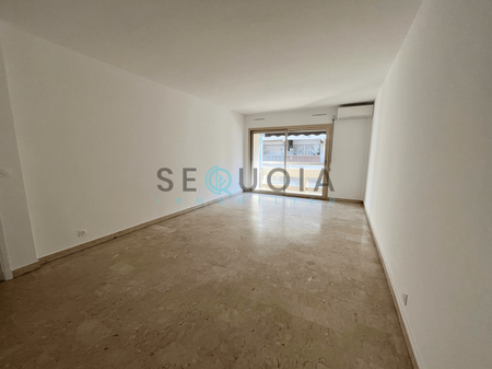 Location Appartement 3 pièces 71m² ANTIBES 06600 - Photo 2