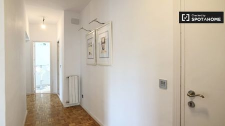 madrid, Community of Madrid 28020 - Photo 4