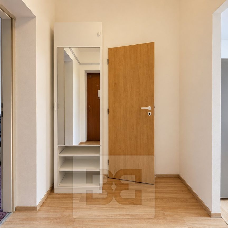 Apartment for rent, 2+1 - 1 bedroom, 45m - Photo 1