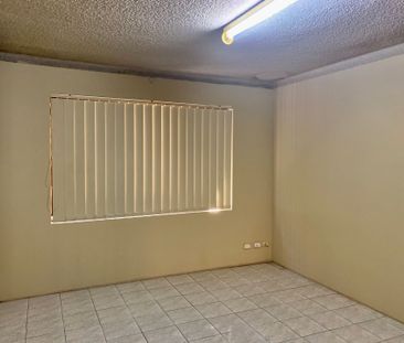 Ground Floor Unit - Photo 6