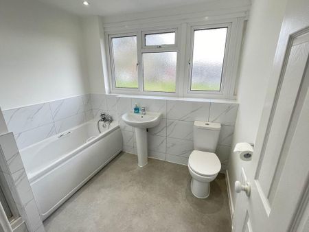 3 bedroom house to rent - Photo 4