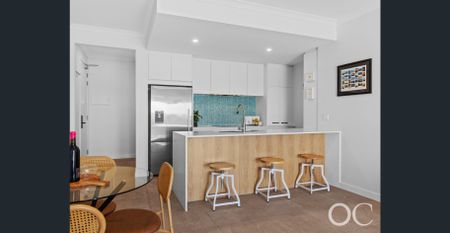 Open the Door to Waterfront Luxury - Photo 5