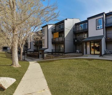 Cedarville Apartments | 17139 69 Ave. NW, Edmonton - Photo 1