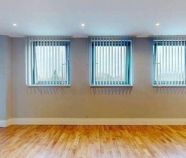 Eastcote Avenue, Sudbury Hill, UB6 - Photo 2